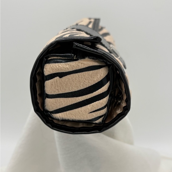 Mary Kay Jewelry Holder - Picture 5 of 12